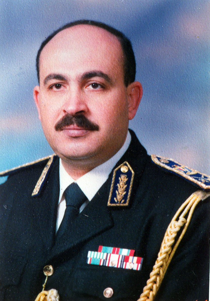 اللواء حسن عبد الرحمن